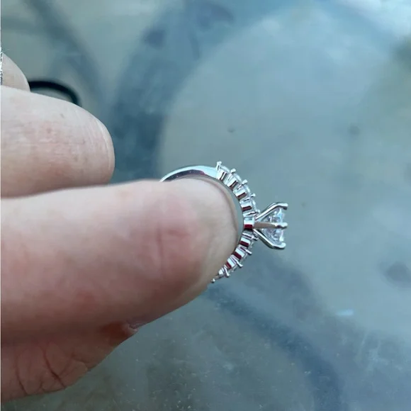 Pretty bird white gold plated ring - Picture 2 of 3